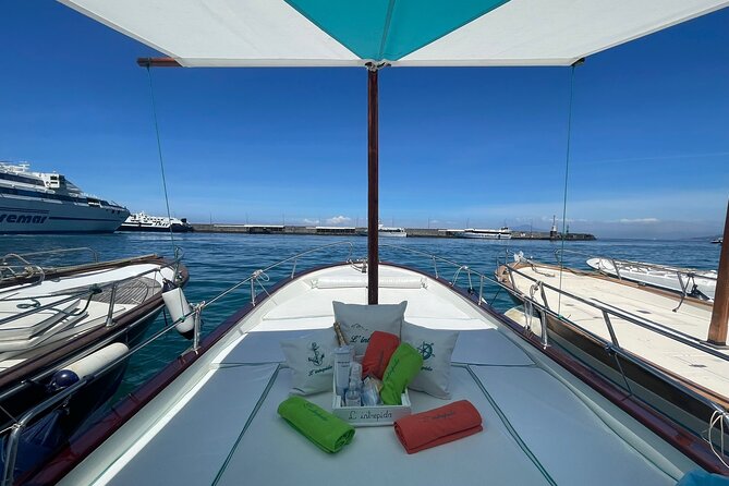 Complete Private Guided Two Hour Tour of the Coast of Capri - Faraglioni: your first big Capri photo and geography lesson