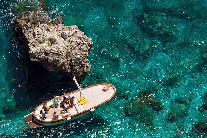 complete tour of the island of Capri by private boat - Key things I’d watch for on this Capri private boat