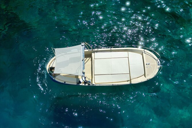 complete tour of the island of Capri by private boat - Stop 3: Blue Grotto takes longer because you transfer by rowboat