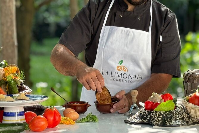 Cook and Eat in a Citrus Grove in Sorrento - Key highlights