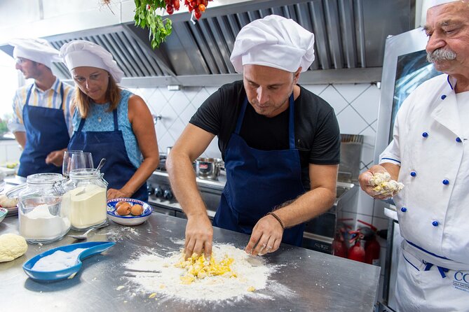 Cooking class: Pasta & Tiramisù with lunch in Amalfi Coast! - Price and logistics: is $197.47 worth it?