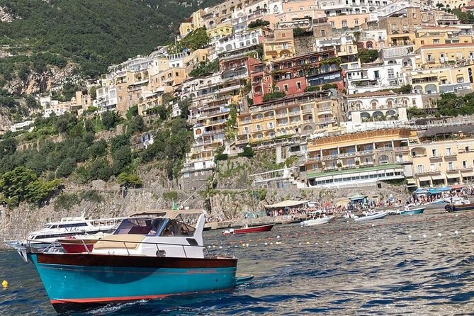 Day on a private boat on the Amalfi Coast - Positano for 2 hours: walk, swim, and reset on your own