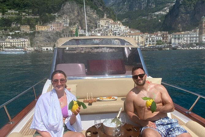 Day on a private boat on the Amalfi Coast - Getting on board at Marina Piccola and what’s included