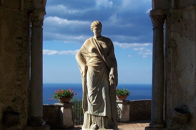 Day Tour From Sorrento to Positano, Amalfi and Ravello - Ravello’s cobblestones and two villa options: Cimbrone and Rufolo