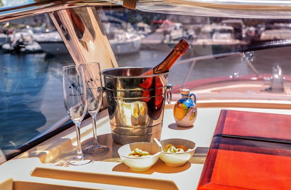 Discover Capri's Hidden Gems: Group Tour Boat Experience - Blue Grotto: When It’s Worth Paying Extra