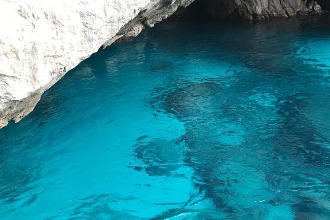 Discovery Capri Island by Boat from Capri - A One-Hour Capri Coast Loop That Works With Real Plans