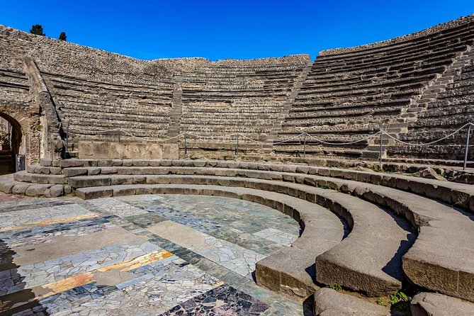 Exclusive Pompeii with Wine and Lunch on Vesuvius-Skip-the-line - Russo Family Winery on Vesuvius Slopes: Wine, Lunch, and Real Views