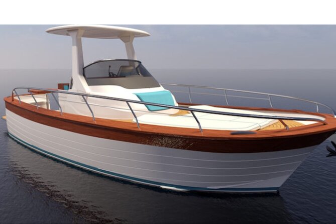 Exclusive Private Boat Tour to capri & Amalfi coast from Sorrento - The boat setup: how small-group space changes the experience