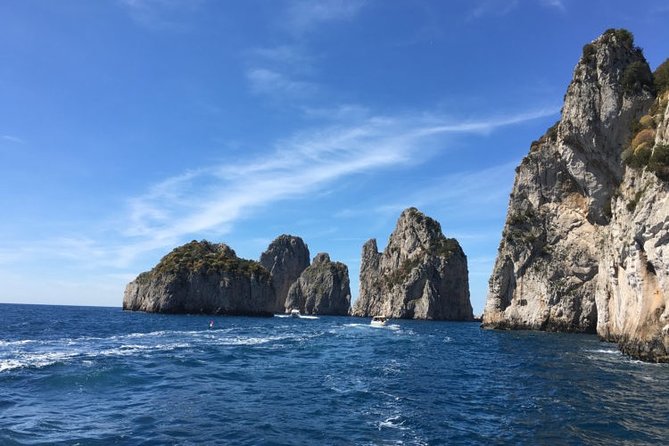 Exclusive Private VIP Capri Boat Experience on a Gozzo - Boat size, privacy, and what you’re really paying for