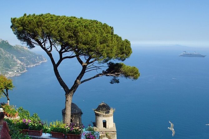 Exclusive Private VIP Capri Boat Experience on a Gozzo - Blue Grotto choice: when it’s worth paying extra
