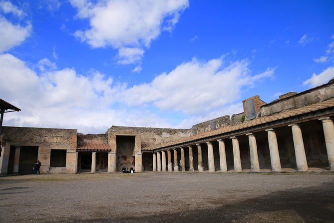 Exclusive Shore Excursion from Naples Cruise Terminal to Pompeii & Amalfi Coast - Pompeii Archaeological Park: The Two-Hour Anchor of the Day