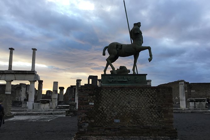 Explore and Experience Pompeii - Logistics at Piazza Esedra: Getting There and Staying Oriented