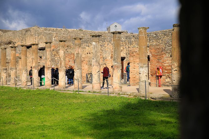 Fast Access Exclusive Private Ancient Pompeii Half Day Tour with Local Guide - Teatro Grande: Roman theater as a social machine