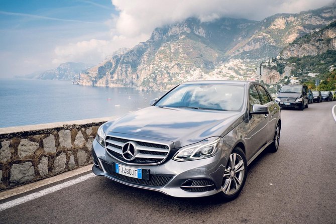 Four-hour tour of the Amalfi Coast - Beyond Positano: Ravello, Amalfi, and Praiano with guide-driven routing