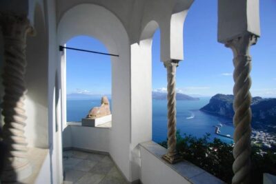 From Amalfi Coast: Capri & Anacapri guided tour by sea & by land - Capri from the water: the boat tour that frames Faraglioni