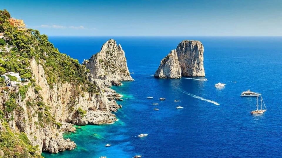From Amalfi: Li Galli and Capri Islands Boat Tour - The onboard setup: snacks, drinks, and the crew you remember