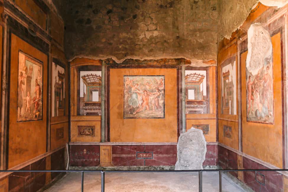 From Naples: Pompeii Skip-the-Line Guided Tour - Porta Marina to the Civil Forum: Pompeii’s Power Center