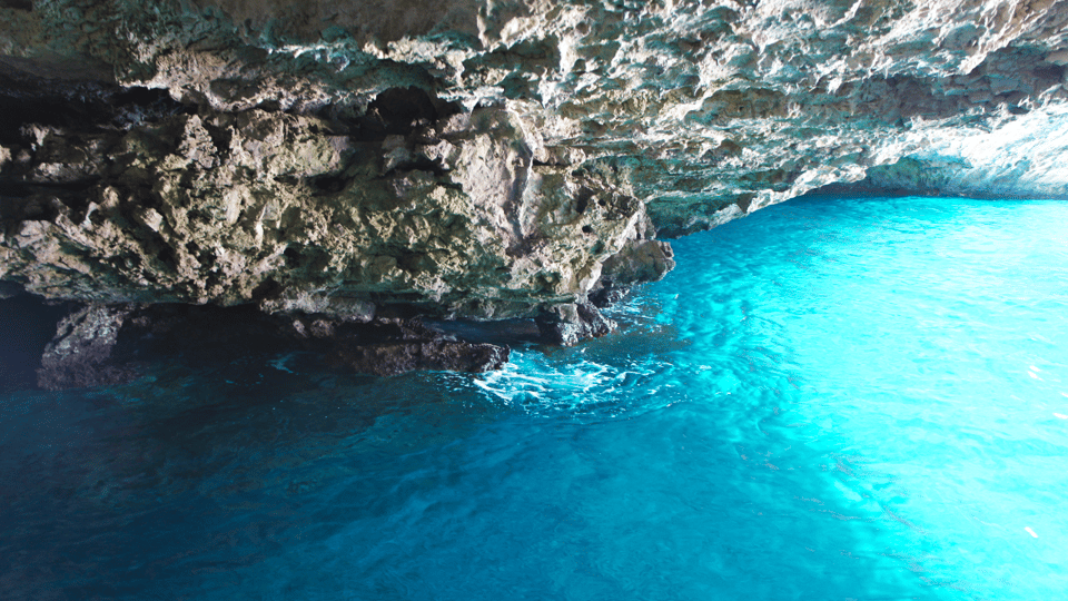 From Positano: Capri Island Group Cruise with Blue Grotto - Meeting at Spiaggia Grande and finding the orange kiosk fast