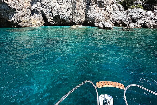 From Positano or Praiano: 2H Private Amalfi Coast speed tour - Praiano and Tras e Iesc caves: small-boat entry and the swim factor