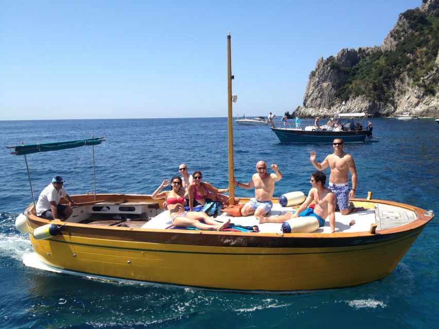 From Positano: Private Boat Tour to Capri or Amalfi - Who should book this private Positano boat tour?