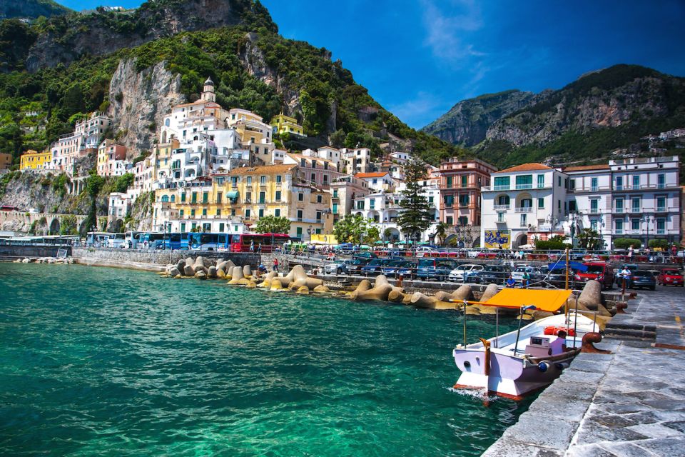 From Praiano: Amalfi Coast Guided Private Cruise with Drinks - Guide quality: what the strong ratings get right