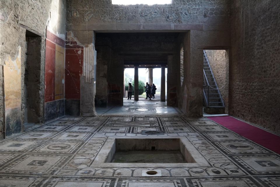 From Sorrento: 4-Hour Pompeii Group Excursion - Group size, hearing the guide, and the audio reality