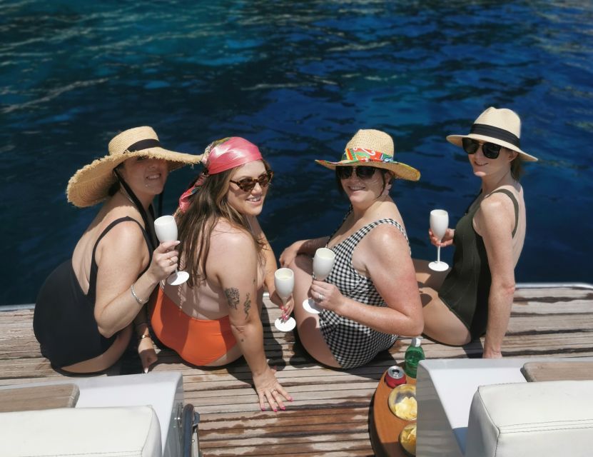 From Sorrento: Capri Boat Trip with City Visit & Swim Stops - From Sorrento to Capri by speedboat: the fast start