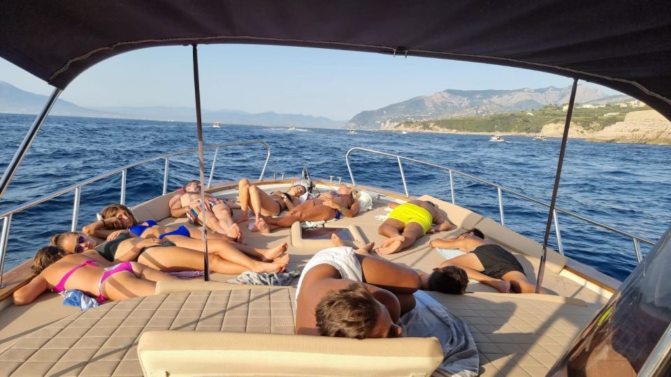 From Sorrento: Capri Small Group Boat Day Tour - Capri town on foot: using your 3 hours wisely