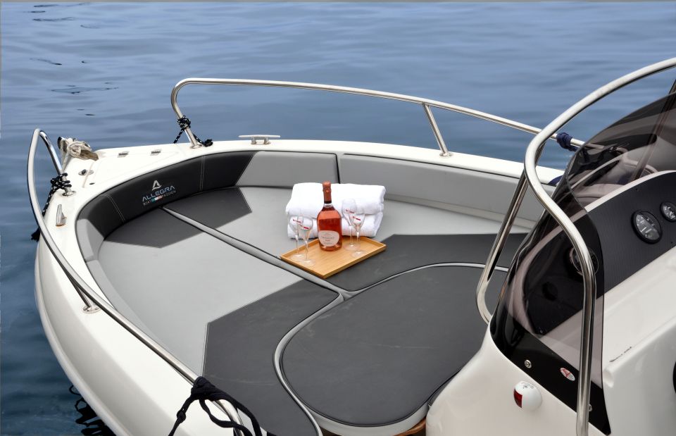 From Sorrento: Full Day Capri Private Boat Trip with Drinks - Drinks, snorkeling, and comfort: the small details that can swing your day