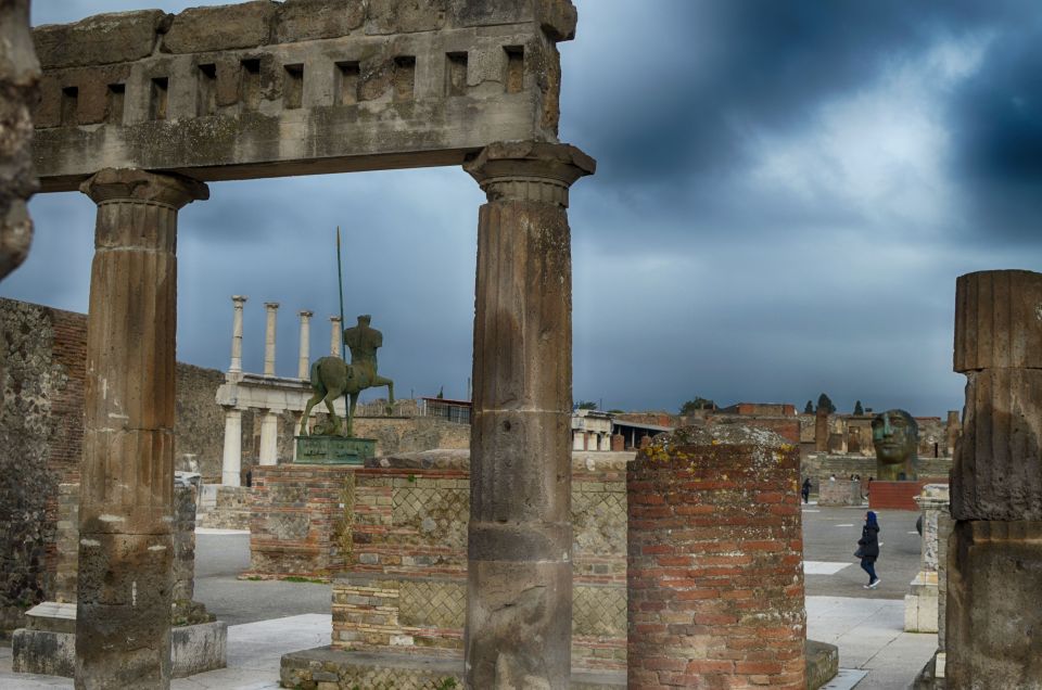 From Sorrento: Pompeii and Mount Vesuvius Trip with Lunch - Who should book this Pompeii and Vesuvius day trip