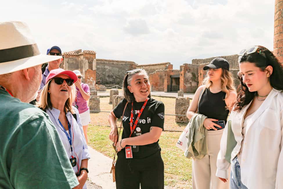 From Sorrento: Pompeii Half-Day Skip-the-Line Tour - Why early-morning Sorrento to Pompeii is the smart move