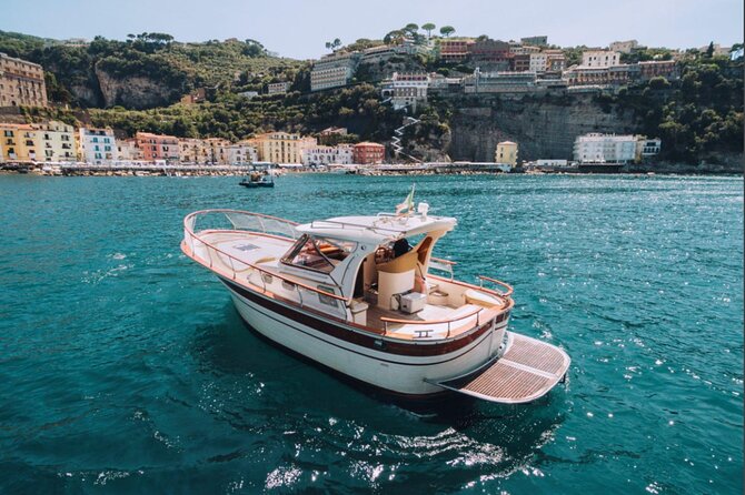 Full-Day Amalfi Coast Private Boat Tour from Sorrento or Positano - Sorrento vs Positano departure: how that choice affects your day