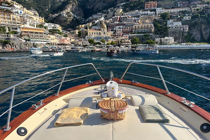 Full-day Exclusive Private boat tour on the Amalfi coast - Price and value: splitting the group cost plus the €300 fuel add-on