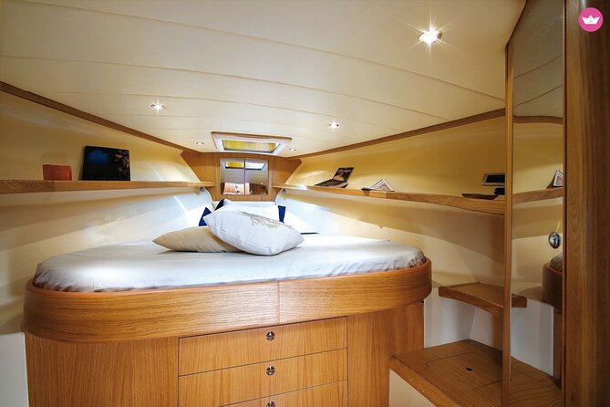 Full day in Capri with Fratelli Aprea 32 Feet - Snorkeling Breaks and Onboard Comfort That Make the Day Easier