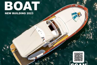 Full Day Private Boat Tour of Amalfi Coast from Sorrento - The boat comfort: shade, toilet, and a modern 26-foot ride