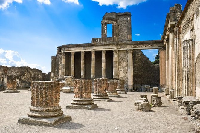 Full-Day Private Capri and Pompeii from Sorrento - Capri on a Short Clock: Marina Grande, Center, and Gardens