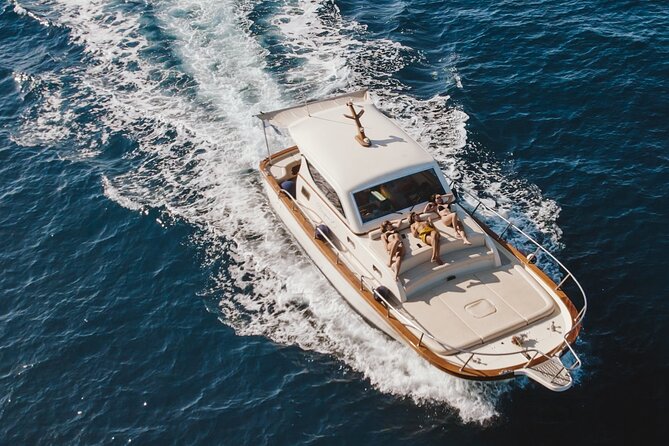 Full-Day Private Guided Boat Tour in Capri - Why a private Capri boat day beats the day-tripper shuffle