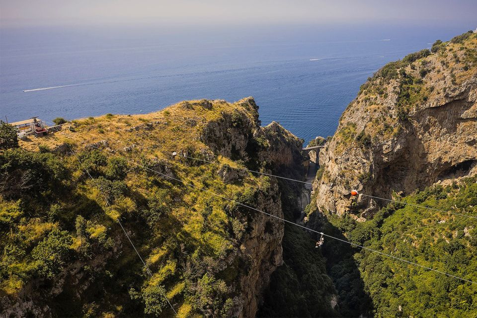 Furore: Flight of the Angel Zipline Experience - On-site perks: shade in the green areas, terrace views, and a bar