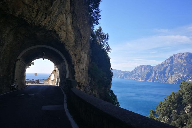 Gems of the Amalfi coast - Villa Rufolo and Villa Cimbrone gardens: decide what to pay for