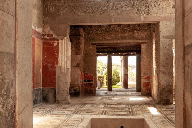 Guided Tour of Pompei, Lunch and Wine from Sorrento - What to Bring for Pompeii and Vesuvius
