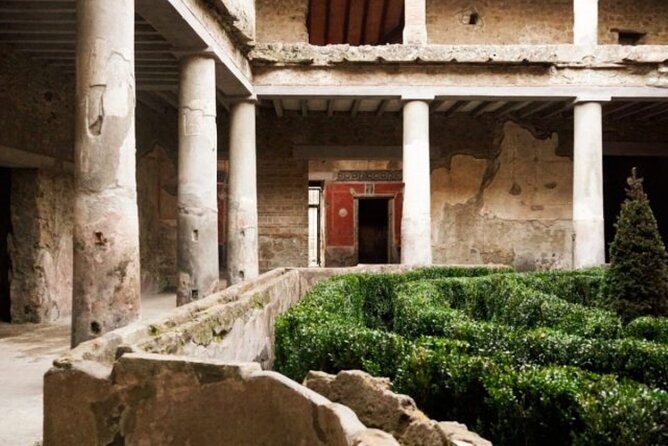 Guided tour of Pompeii with a local guide - After the Guide: Explore More on Your Own