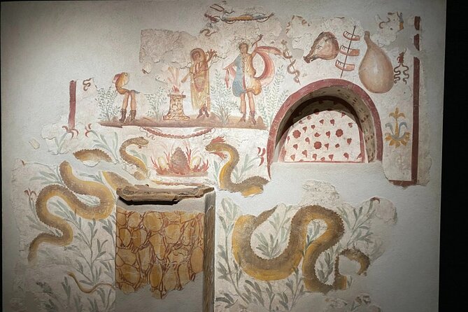 Guided tour of Pompeii with a writer - The “Writer” Approach: How Sara’s Style Makes Pompeii Make Sense