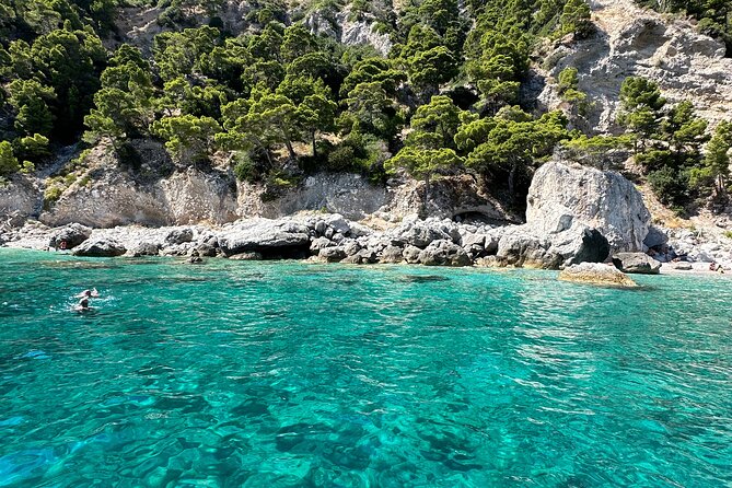 Half Day Private Boat Tour of Capri - The route around Capri: from grottos to Faraglioni to open water