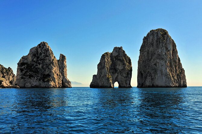 Half day to discover the fascinating island of Capri - Boat comfort details that actually matter at sea
