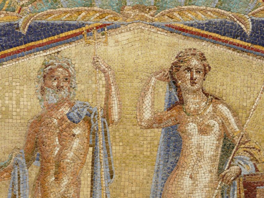 Herculaneum: Private Walking Tour with Archeologist Guide - The big story you hear: Vesuvius, 79 A.D., and why things lasted