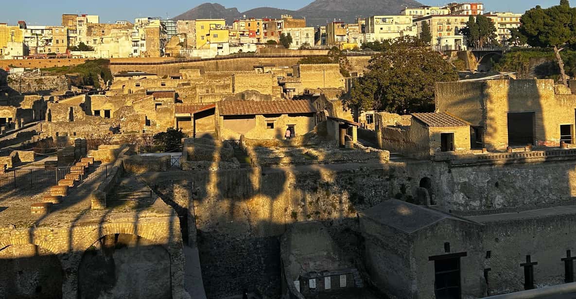 Herculaneum - Small Group Tour (admission included) - Inside the walking route: ruins that explain daily Roman life