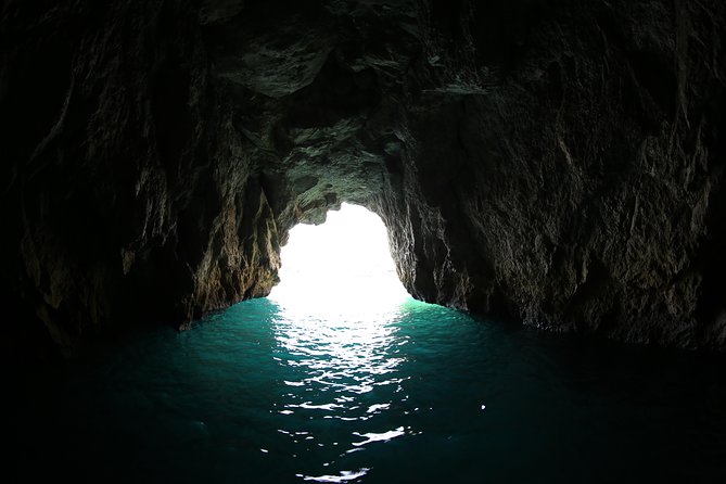 Li Galli Islands and Capri Small Group Boat Tour from Amalfi - Small-Group Reality: 12–14 People, Real Pacing, and Comfort