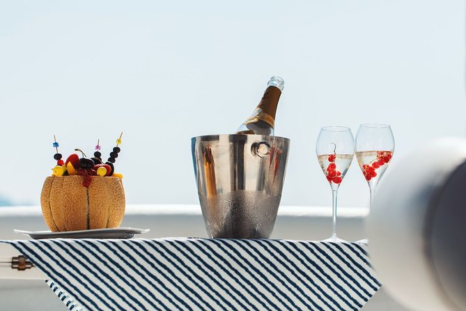 Luxury Cruises - From Positano out along the Amalfi Coast: what the cruise actually feels like