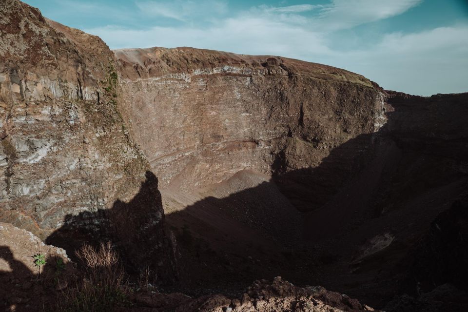 Naples: Pompeii and Mount Vesuvius Entry Tickets and Tour - Meeting at Porta Marina Superiore: start fast, start confident