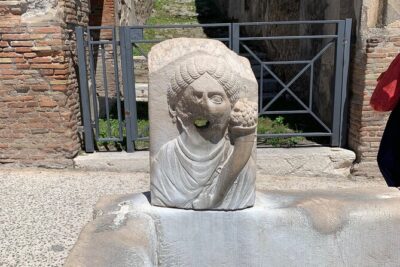Once upon a time Pompeii 2 and a half hour tour - What You Actually See in 2 Hours 30: A highlights route inside the Park of Pompeii
